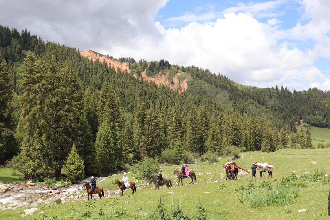 Kyrgyz horse trek